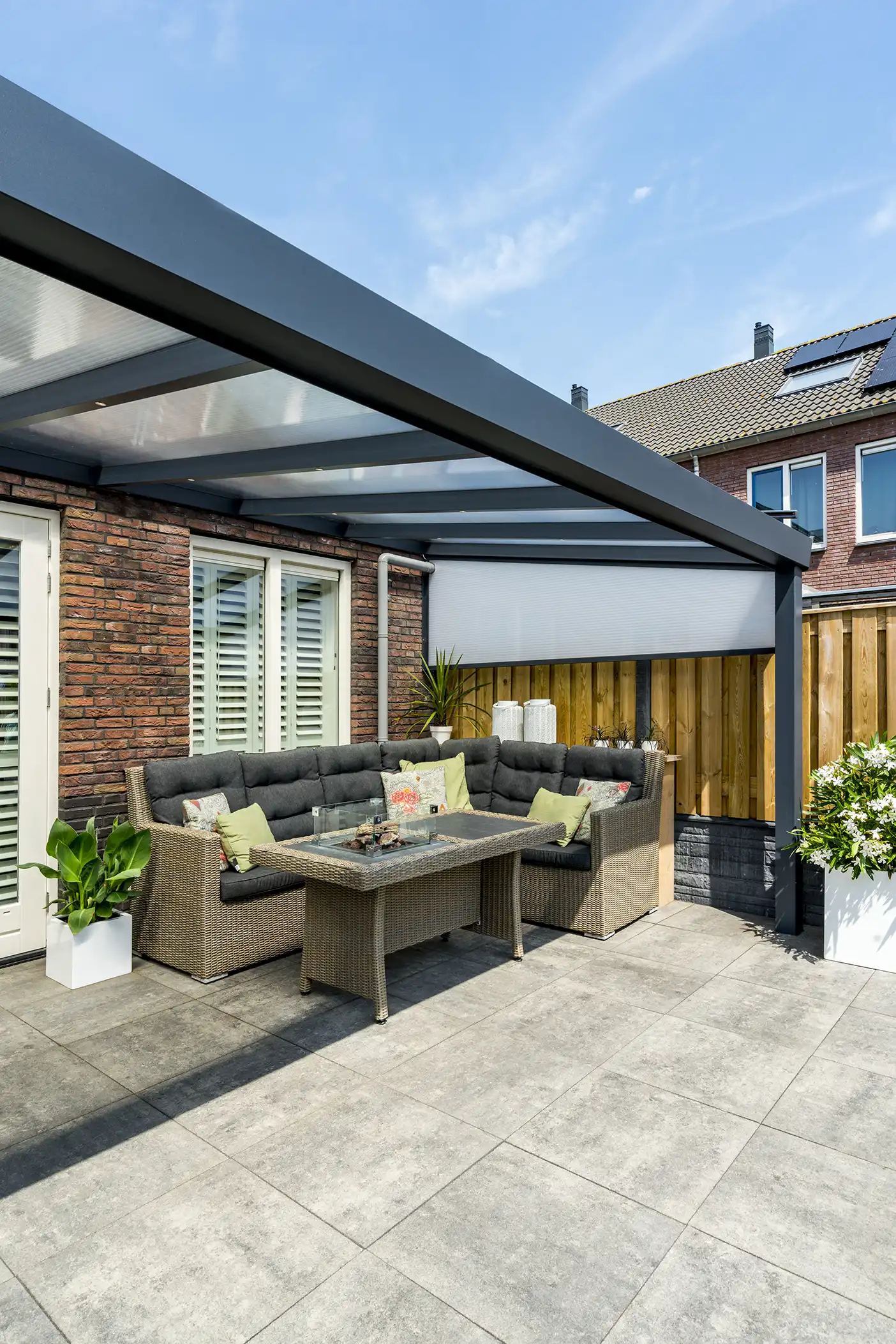 zadaszenie-tarasowe-giallo-zrobtaras6