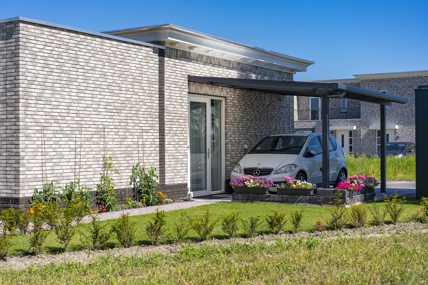 zadaszenie-tarasowe-nebbiolo-zrobtaras2